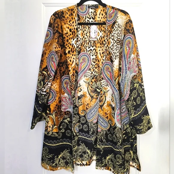 New Boohoo Beautiful Animal Print & Paisley Kimono sz medium - Picture 5 of 7